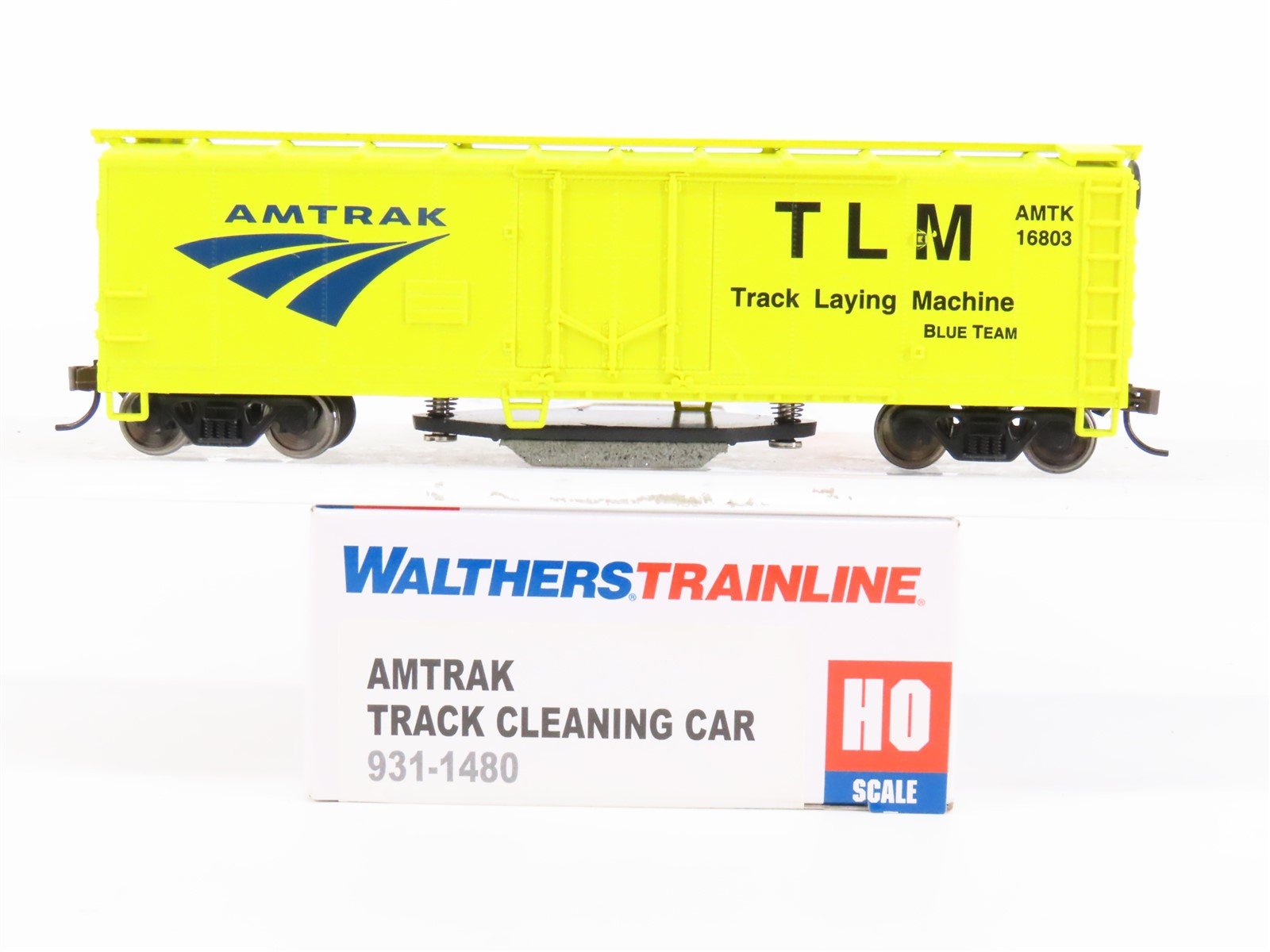 HO Scale Walthers Trainline 931-1480 TLM Amtrak Track Cleaning Box Car #16803