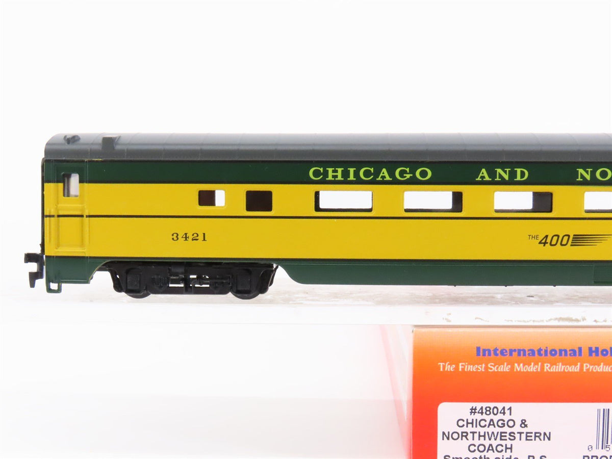 HO Scale IHC 48041 CNW Chicago North Western The 400 Coach Passenger #3421