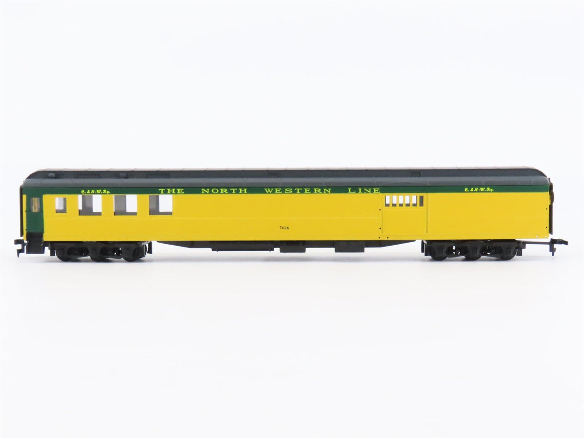 HO Scale IHC C&amp;NW Chicago &amp; North Western Combine Passenger Car #7416