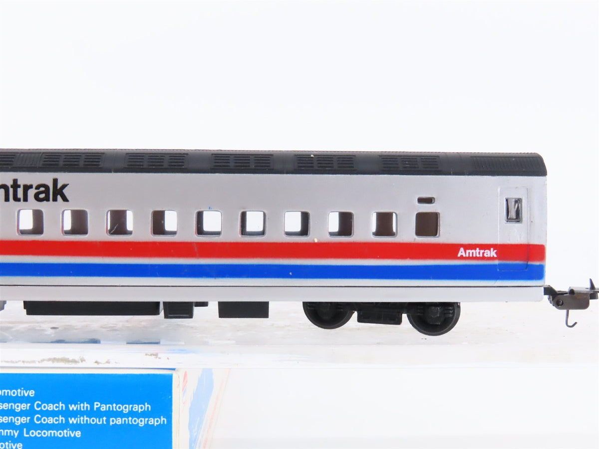 HO Scale Model Power 1095-C Amtrak Coach Passenger Car Without Pantograph