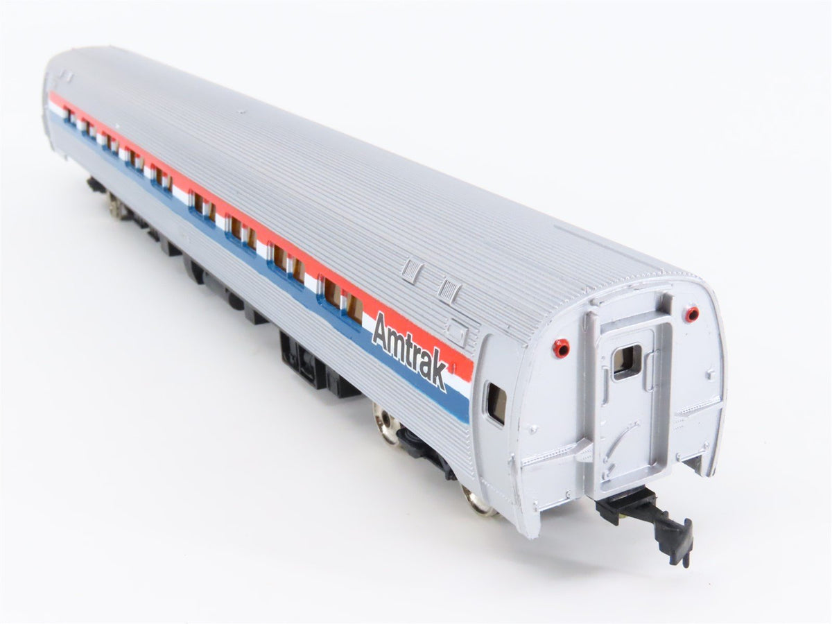 HO Scale Bachmann 43-1022-05 Amtrak 85&#39; Budd Coach Passenger #21917 Lighted