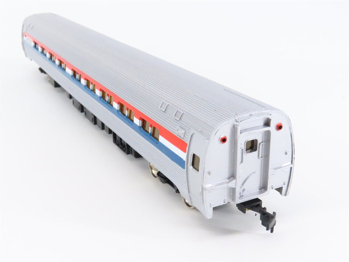 HO Scale Bachmann 43-1022-05 Amtrak 85&#39; Budd Coach Passenger #21917 Lighted