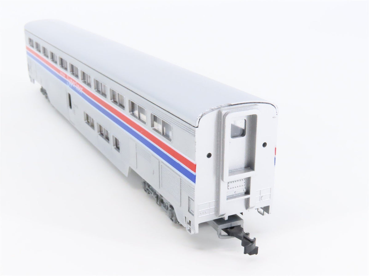 HO Scale Con-Cor 801 Amtrak Superliner Coach Passenger Car