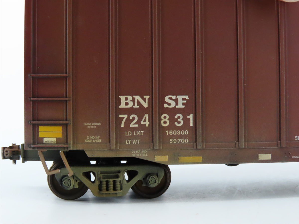 HO Scale Atlas Trainman 20000395 BNSF Railway 50&#39; 6&quot; Box Car - Custom Weathered