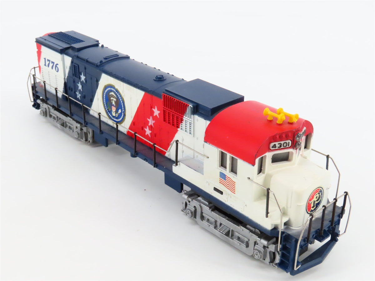 HO Scale TYCO Spirit of 76&#39; C424 Diesel Locomotive #1776 w/ Caboose