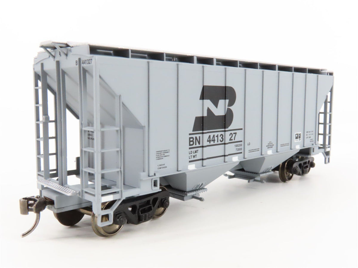 HO Scale Walthers 932-25372 BN Burlington Northern Covered 2-Bay Hopper 2-Pack