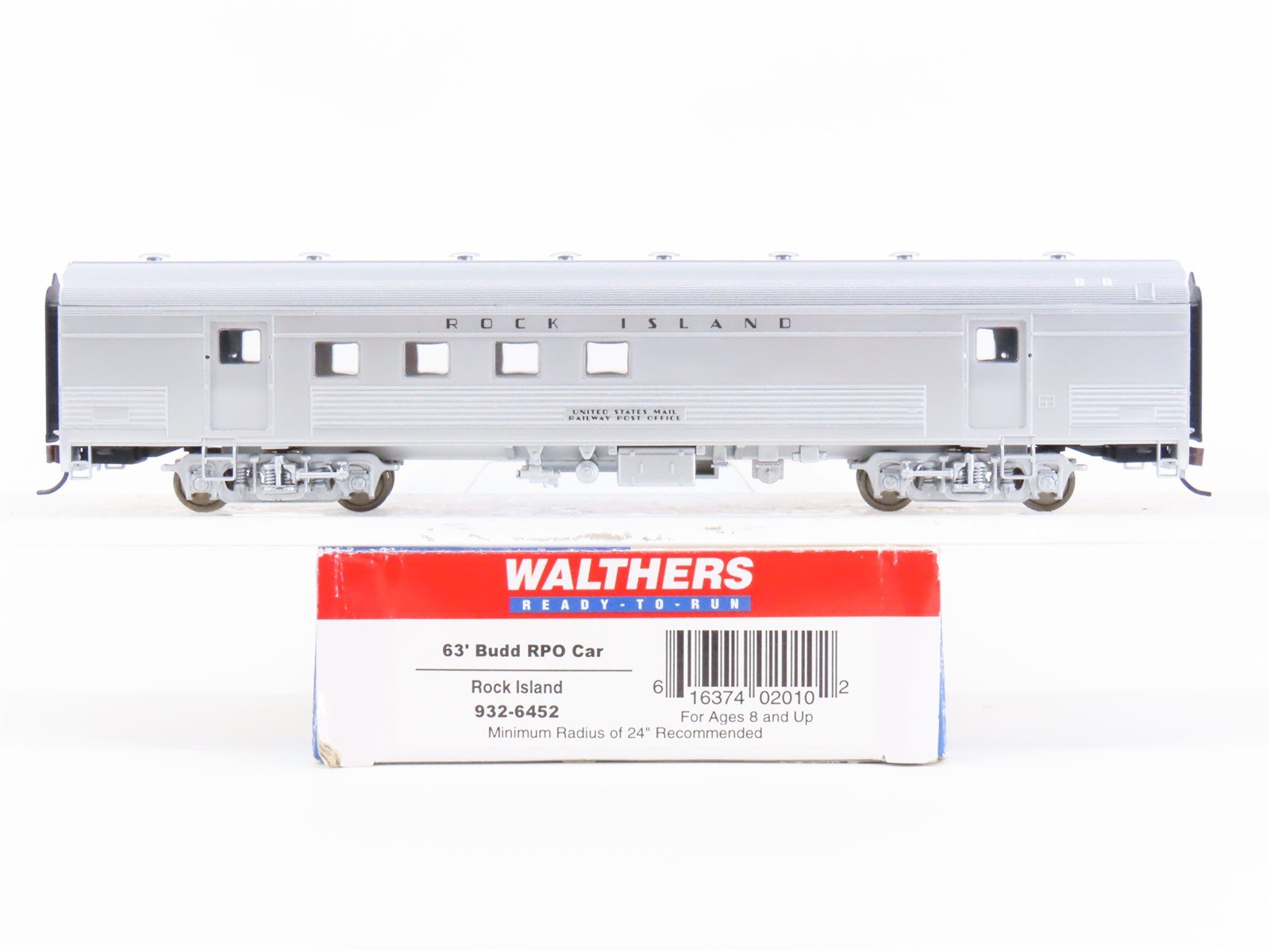 HO Scale Walthers 932-6452 RI Rock Island 63' Budd RPO Passenger Car