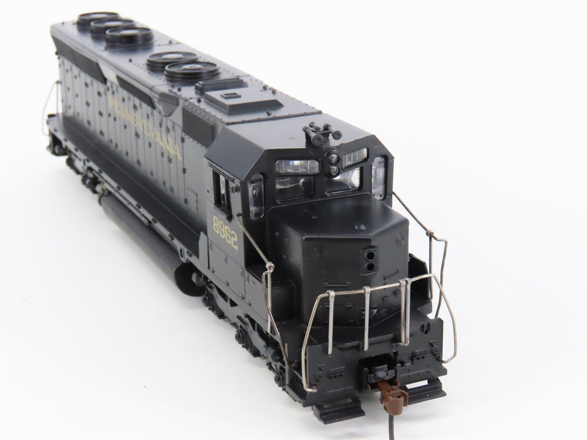 HO Scale Athearn PRR Pennsylvania EMD SD45 Diesel Locomotive #8962