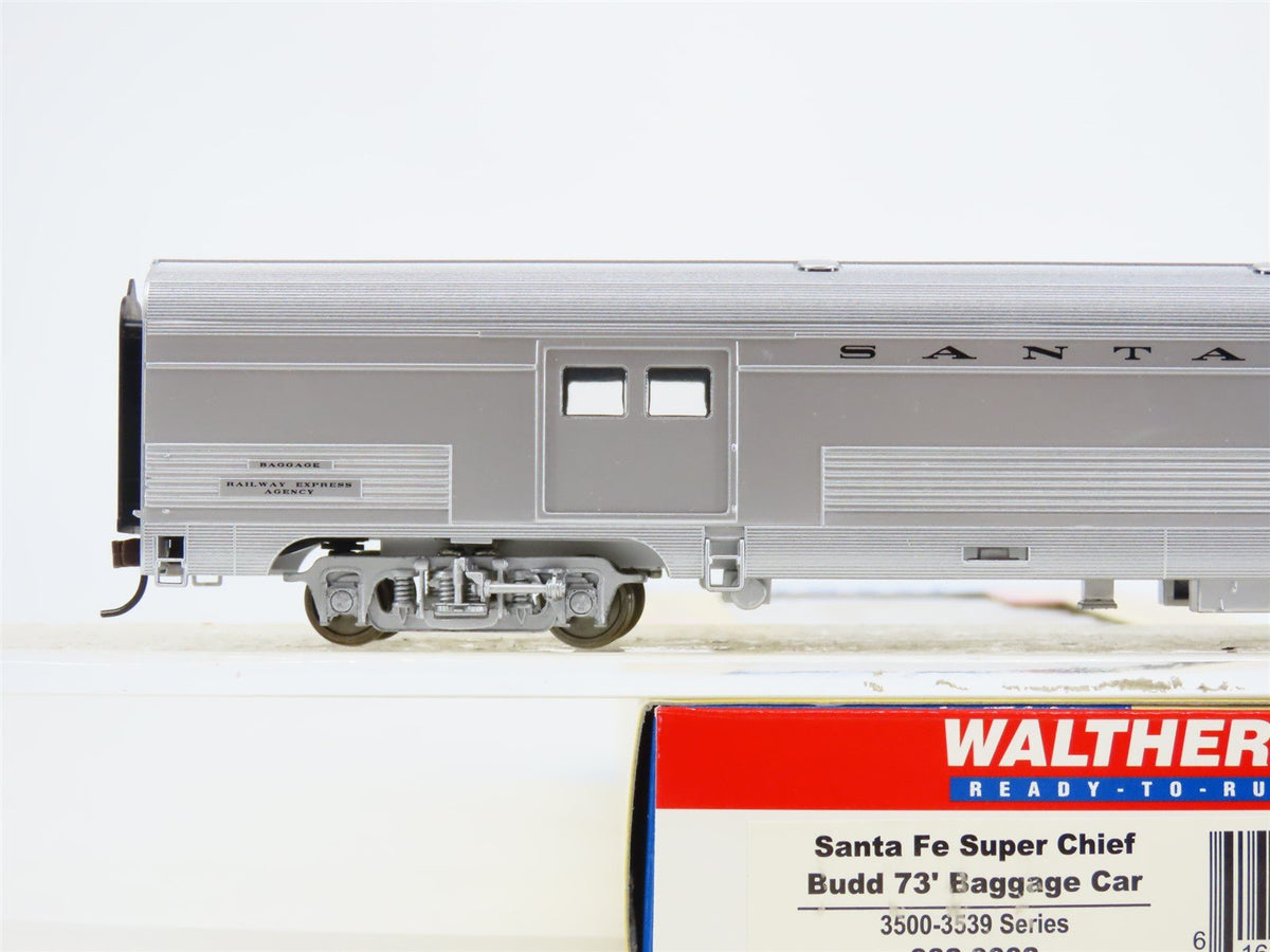 HO Scale Walthers 932-9002 ATSF Santa Fe Super Chief 73&#39; Baggage Passenger Car