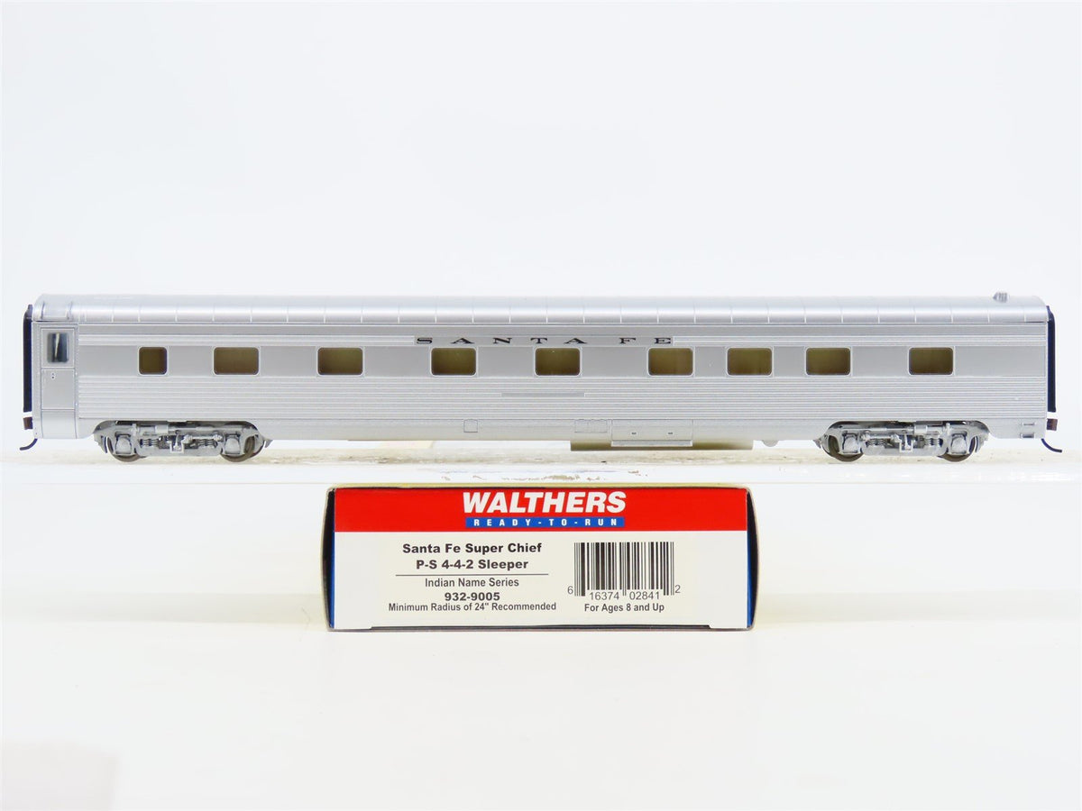 HO Scale Walthers 932-9005 ATSF Santa Fe Super Chief Sleeper Passenger Car