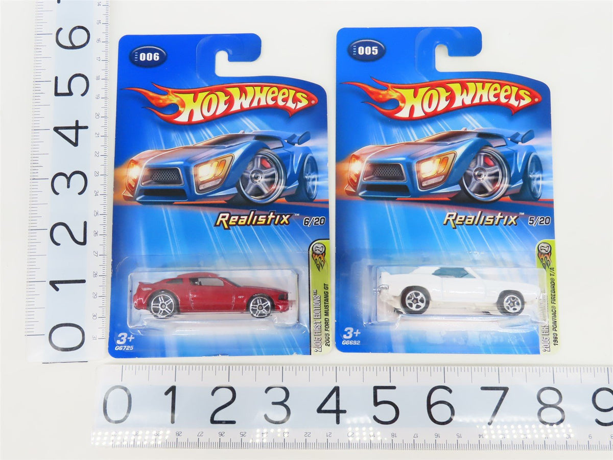 LOT of 17 Hot Wheels 05&#39; First Editions Realistix Assorted Cars