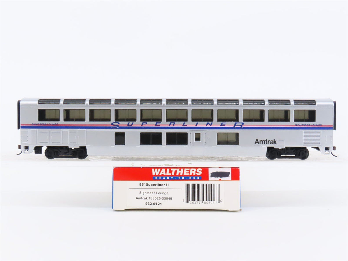 HO Scale Walthers 932-6121 Amtrak Superliner 85&#39; Sightseer Lounge Passenger Car