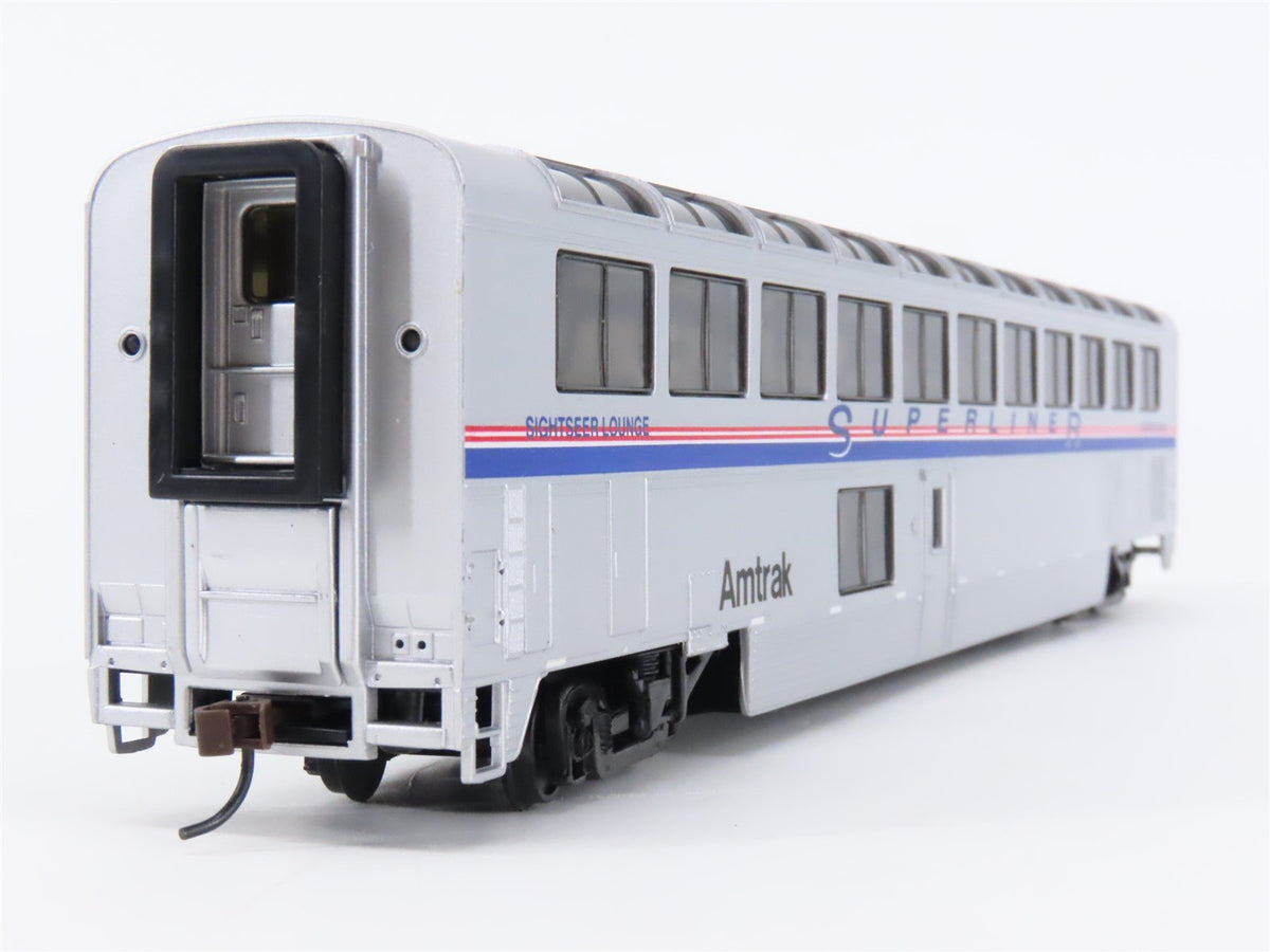 HO Scale Walthers 932-6121 Amtrak Superliner 85&#39; Sightseer Lounge Passenger Car