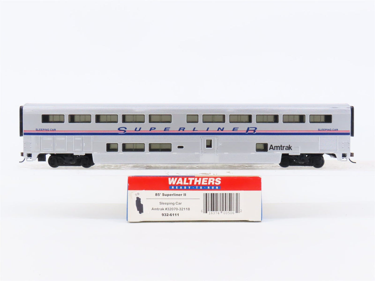 HO Scale Walthers 932-6111 Amtrak Superliner 85&#39; Sleeper Passenger Car