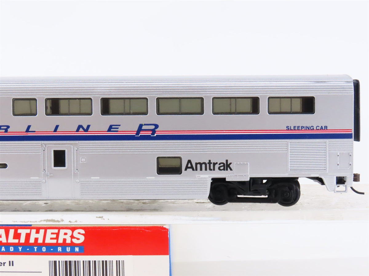 HO Scale Walthers 932-6111 Amtrak Superliner 85&#39; Sleeper Passenger Car