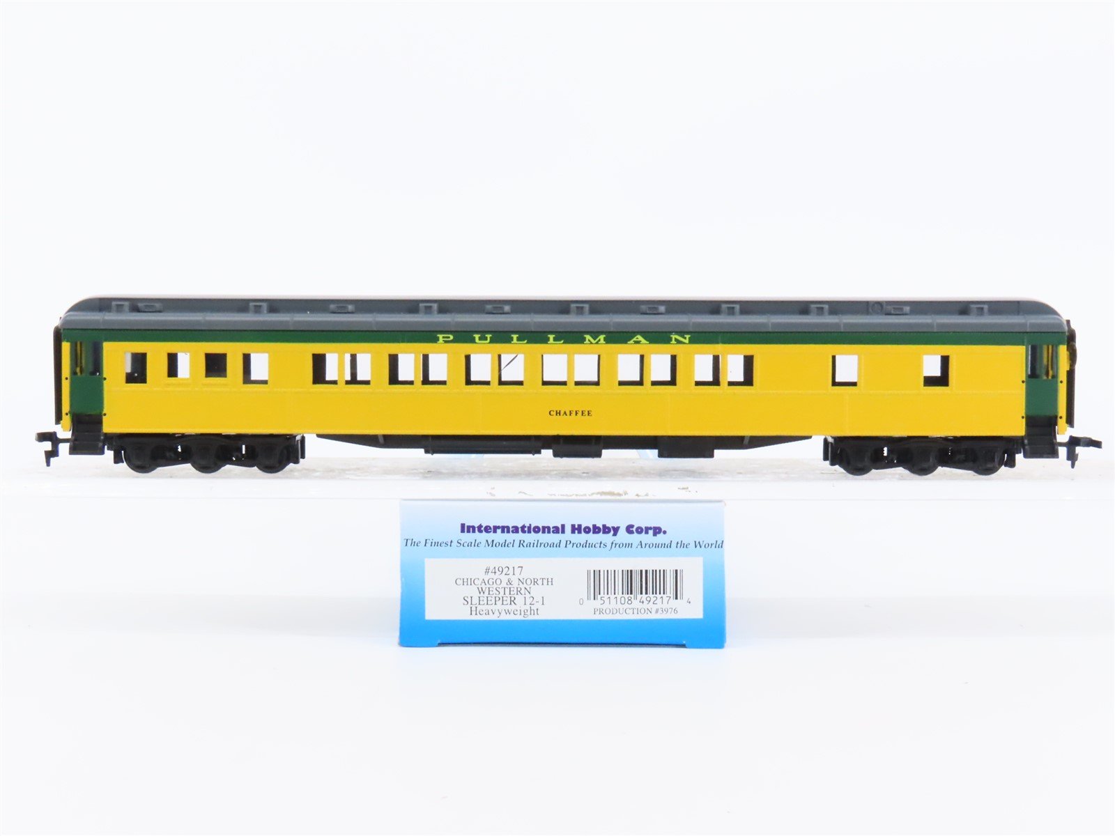 HO Scale IHC 49217 CNW Chicago North Western Pullman Sleeper Passenger "Chaffee"