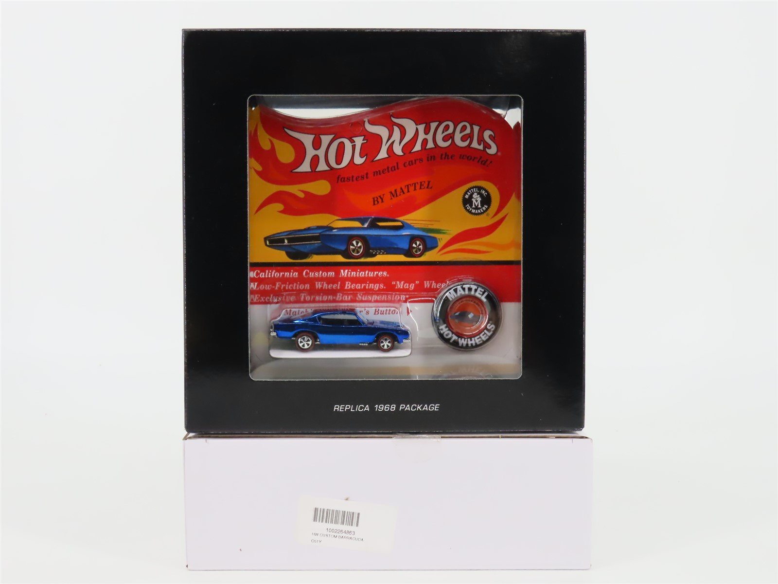 Hot Wheels AB2053 Replica 1968 Barracuda Package w/ Button