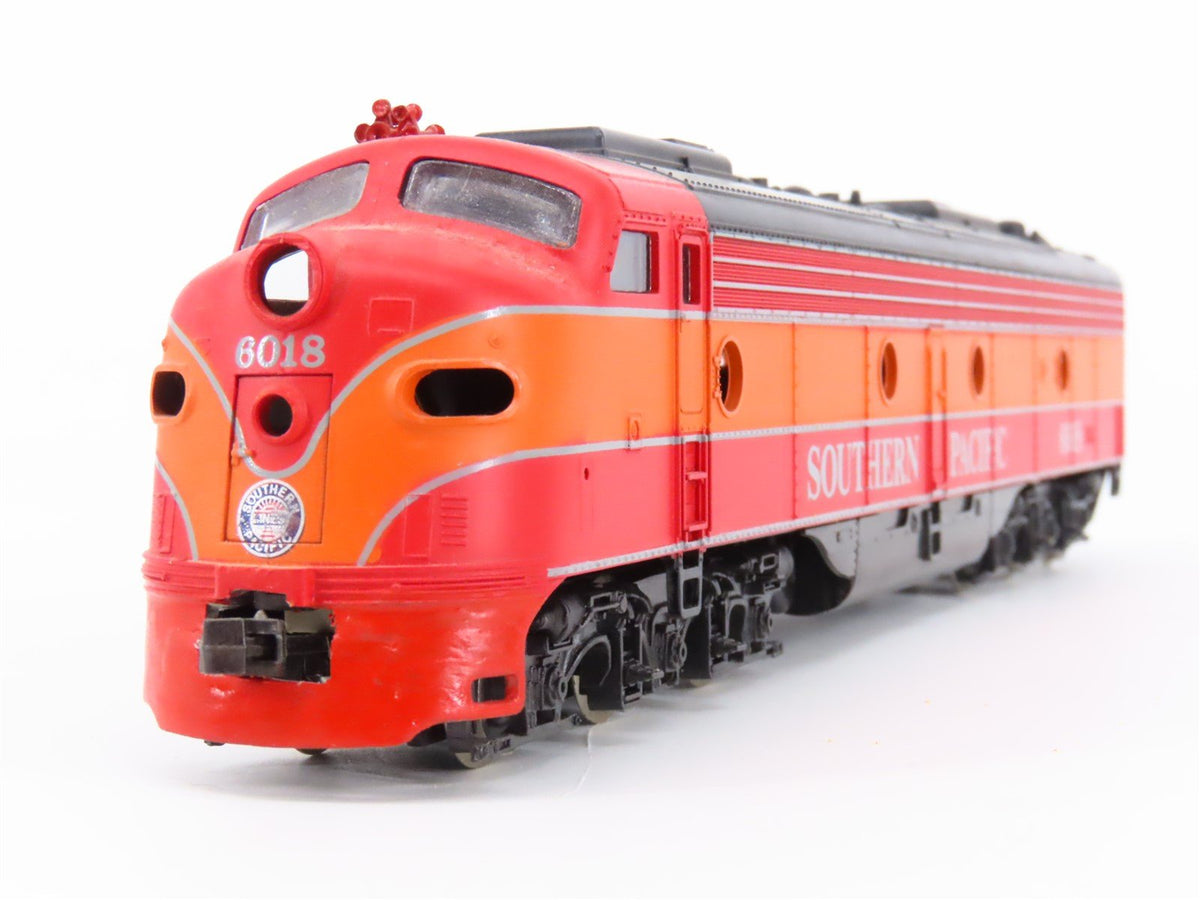 HO Scale Rivarossi 1933 SP Southern Pacific E8A Diesel Locomotive #6018