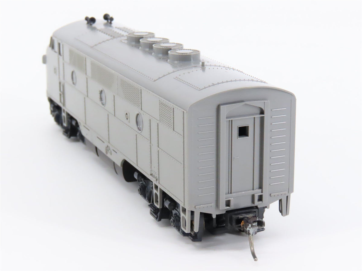 HO Scale Stewart / KATO Undecorated EMD F3A Ph. 1 Diesel Locomotive