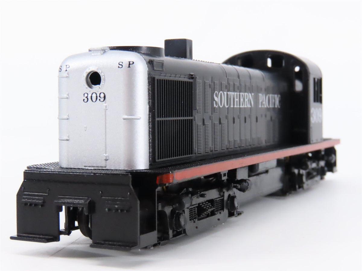 HO Scale Roundhouse 2385 SP Southern Pacific RS3 Diesel Locomotive #309