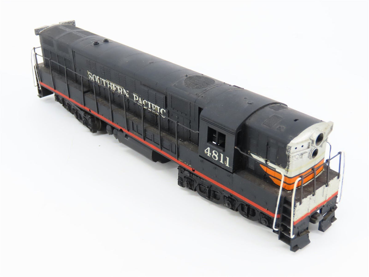 HO Scale Athearn SP Southern Pacific H24-66 Diesel Locomotive #4811 Customized