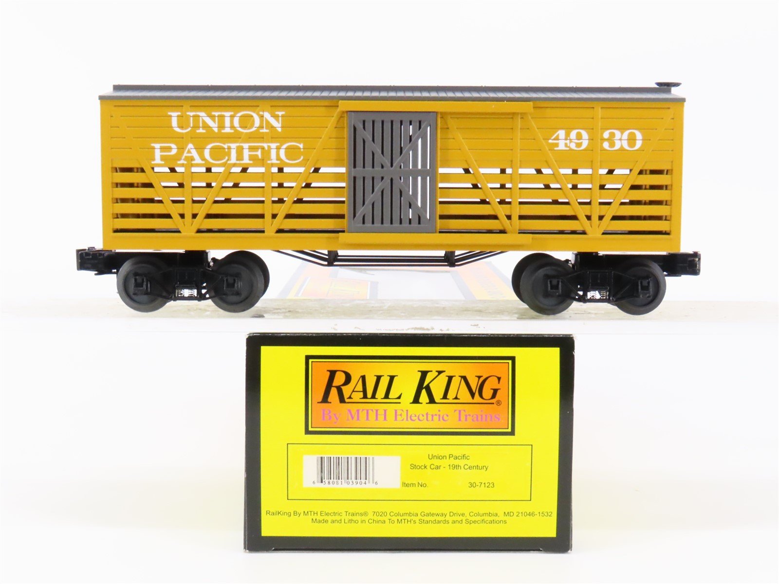 O Gauge 3-Rail MTH Rail King 30-7123 UP Union Pacific Railroad Stock Car #4930