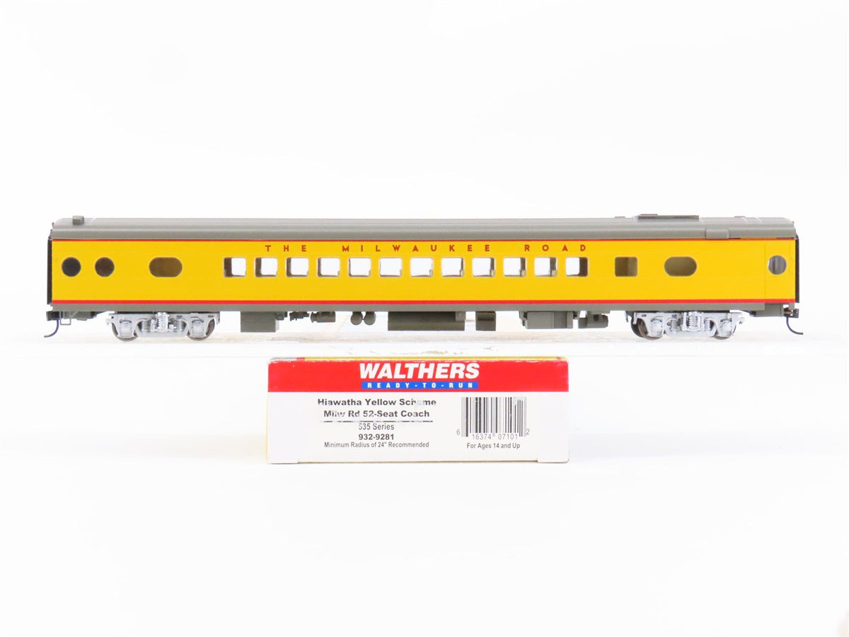 HO Scale Walthers 932-9281 MILW The Milwaukee Road 52-Seat Coach Passenger Car