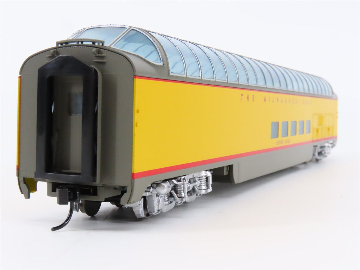 HO Scale Walthers 932-9271 MILW The Milwaukee Road Super Dome Passenger Car