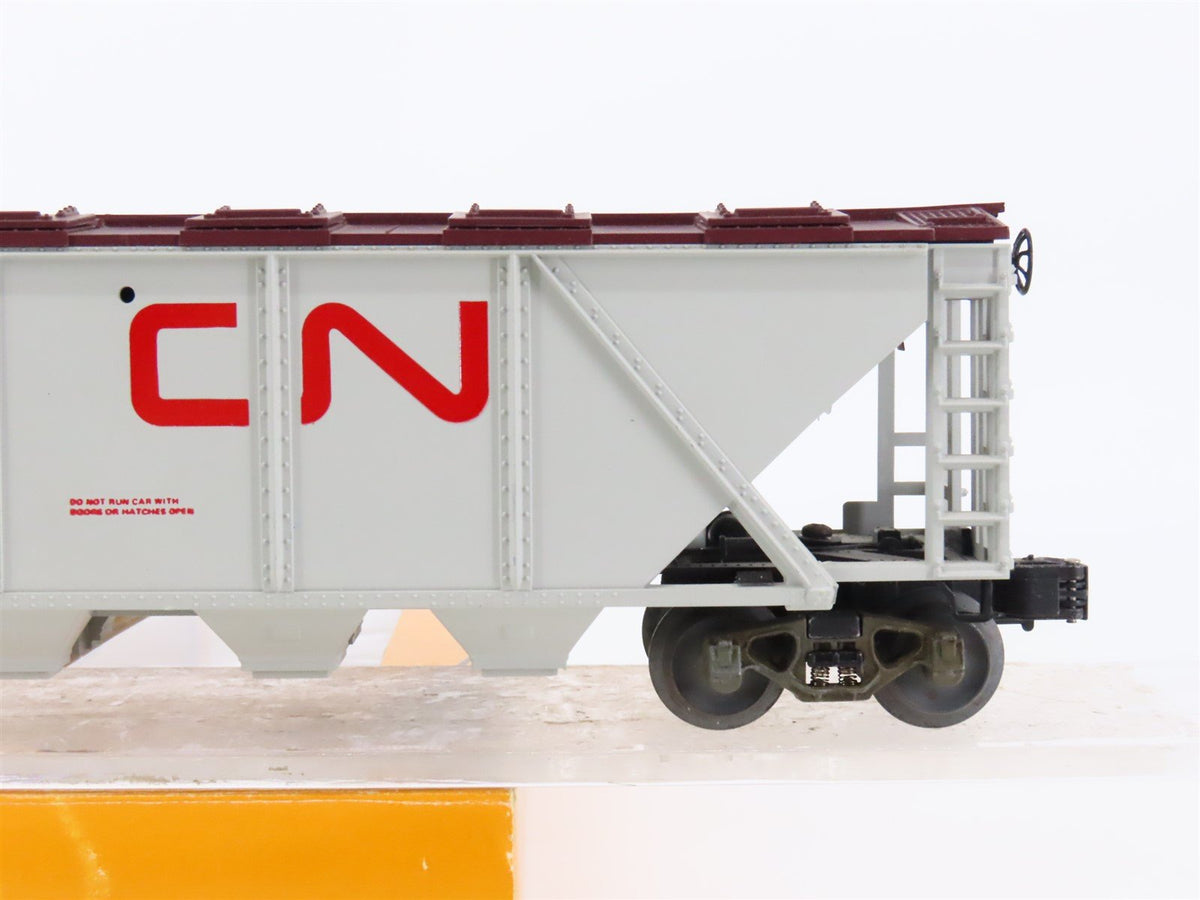 O Gauge 3-Rail Lionel 6-6103 CN Canadian National 4-Bay Covered Hopper #6103