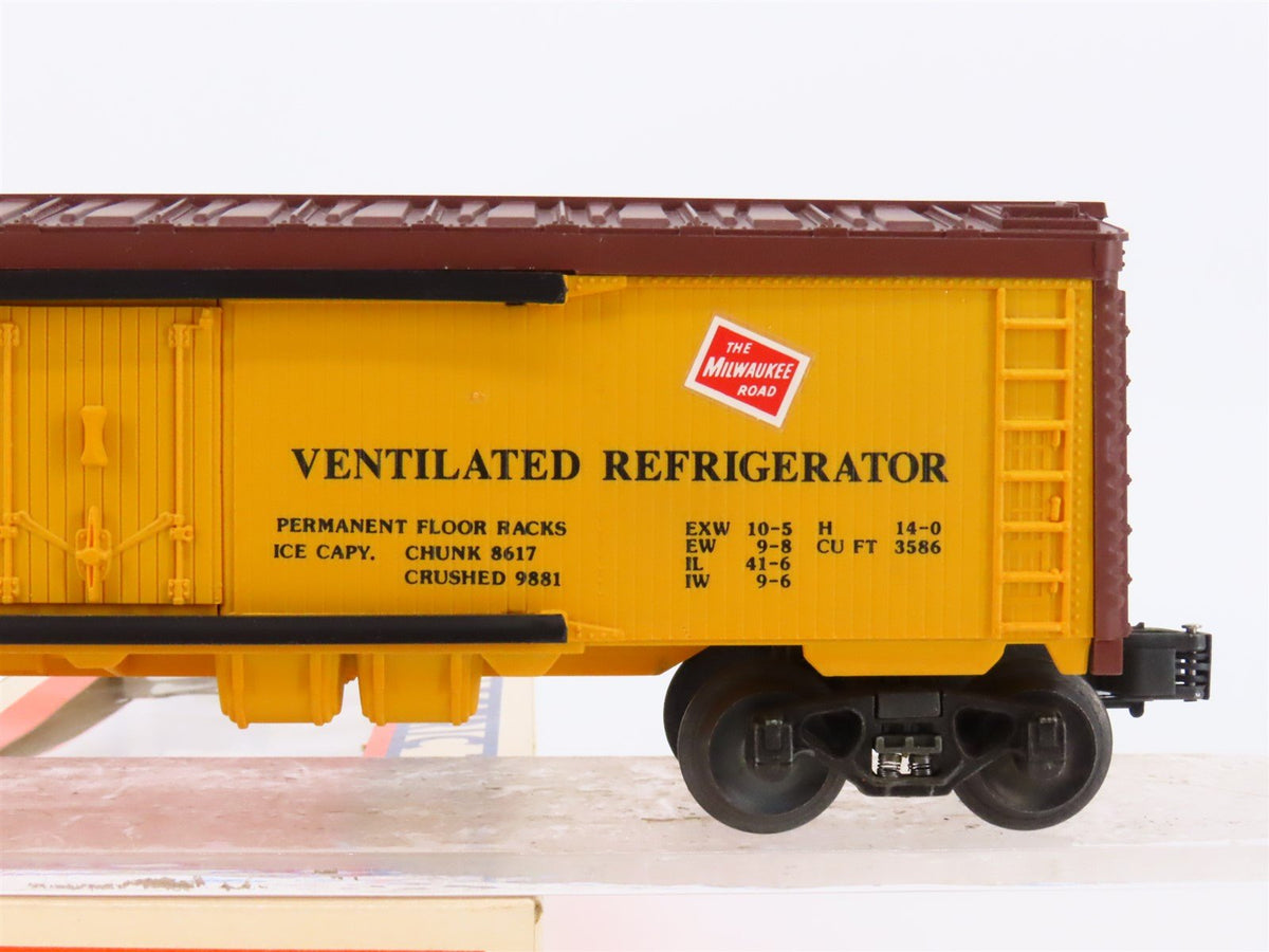 O Gauge 3-Rail Lionel 6-19500 URTX Milwaukee Road Reefer #19500