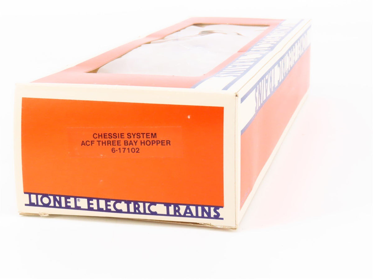 O Gauge 3-Rail Lionel 6-17102 C&amp;O Chessie System 3-Bay Covered Hopper #17102