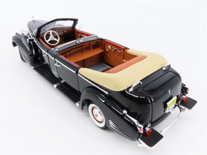 1:24 Presidential Series 24028 Die-Cast 1938 Cadillac V-16 Presidential Limo