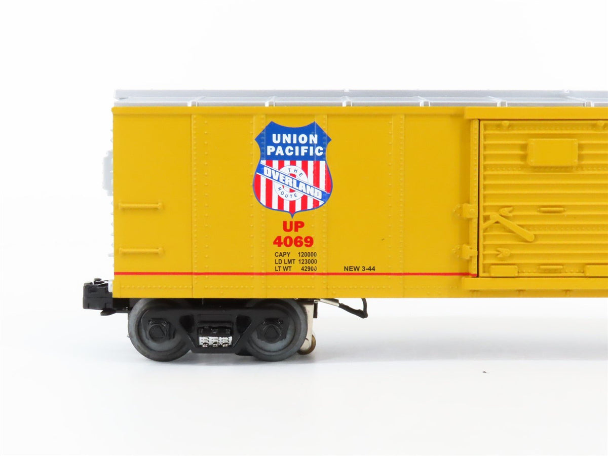 O Gauge 3-Rail MTH Rail King 30-7466 UP Union Pacific Operating Box Car #4069