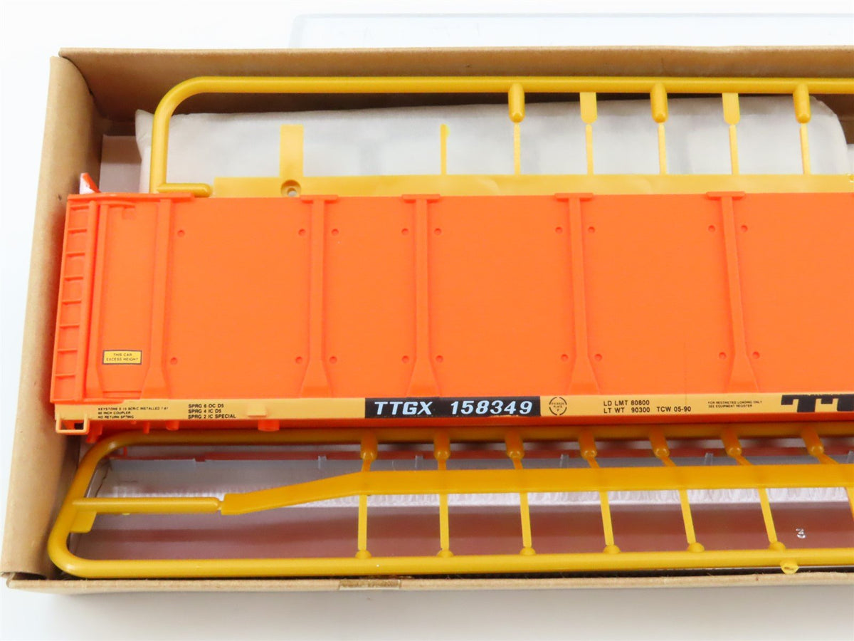 HO Scale Walthers Kit #932-4801 TTGX Rio Grande 89&#39; Auto Carrier #158349