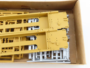 HO Scale Walthers Kit #932-3902 DTTX Company 70' Double Stack Car - Set of 2