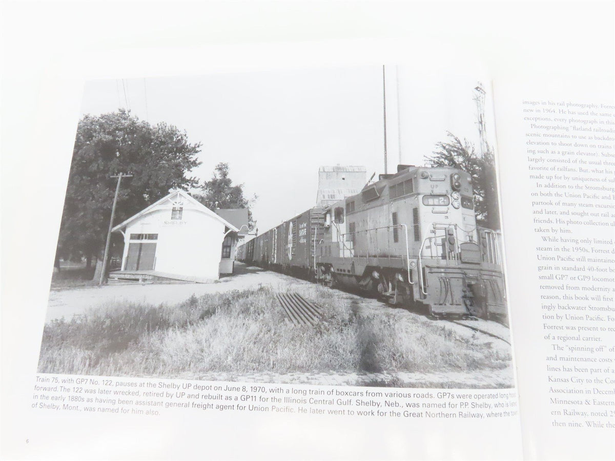 Union Pacific Yellow, Nebraska Central Red by Bartels &amp; Reisdorff ©2009 SC Book