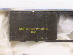 HO Scale Roundhouse MDC Kit #5961 SP Southern Pacific Box Car #5700 - Sealed