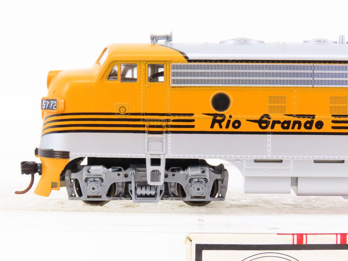 HO Scale Stewart/KATO 9230 D&amp;RGW Rio Grande F7A Diesel Custom Rd #5772 w/ DCC