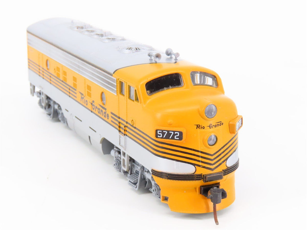 HO Scale Stewart/KATO 9230 D&amp;RGW Rio Grande F7A Diesel Custom Rd #5772 w/ DCC