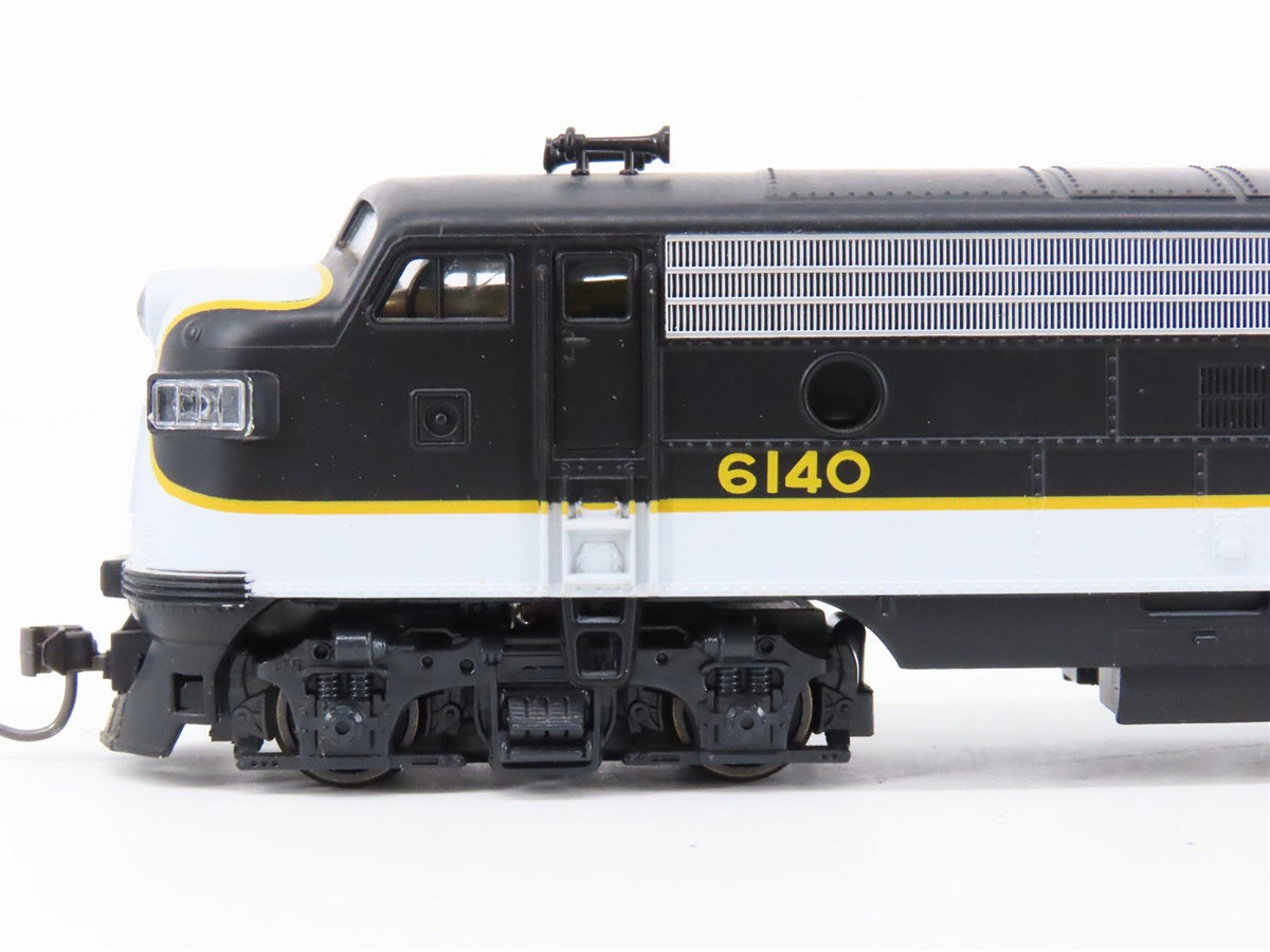 HO Scale Atlas 8331 Southern Railway FP7A Diesel Locomotive #6140 w/ DCC