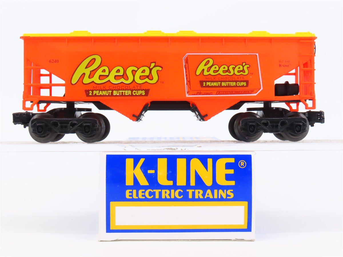 O Gauge 3-Rail K-Line Reese&#39;s Peanut Butter Cups 2-Bay Covered Hopper #6240