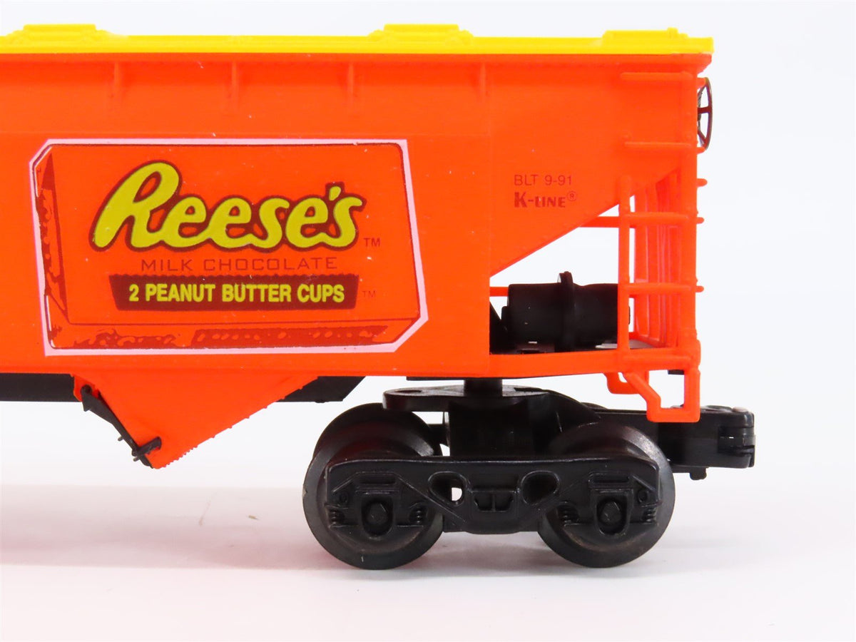 O Gauge 3-Rail K-Line Reese&#39;s Peanut Butter Cups 2-Bay Covered Hopper #6240