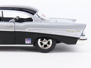 1:25 Scale First Gear Die-Cast 1957 Chevy 