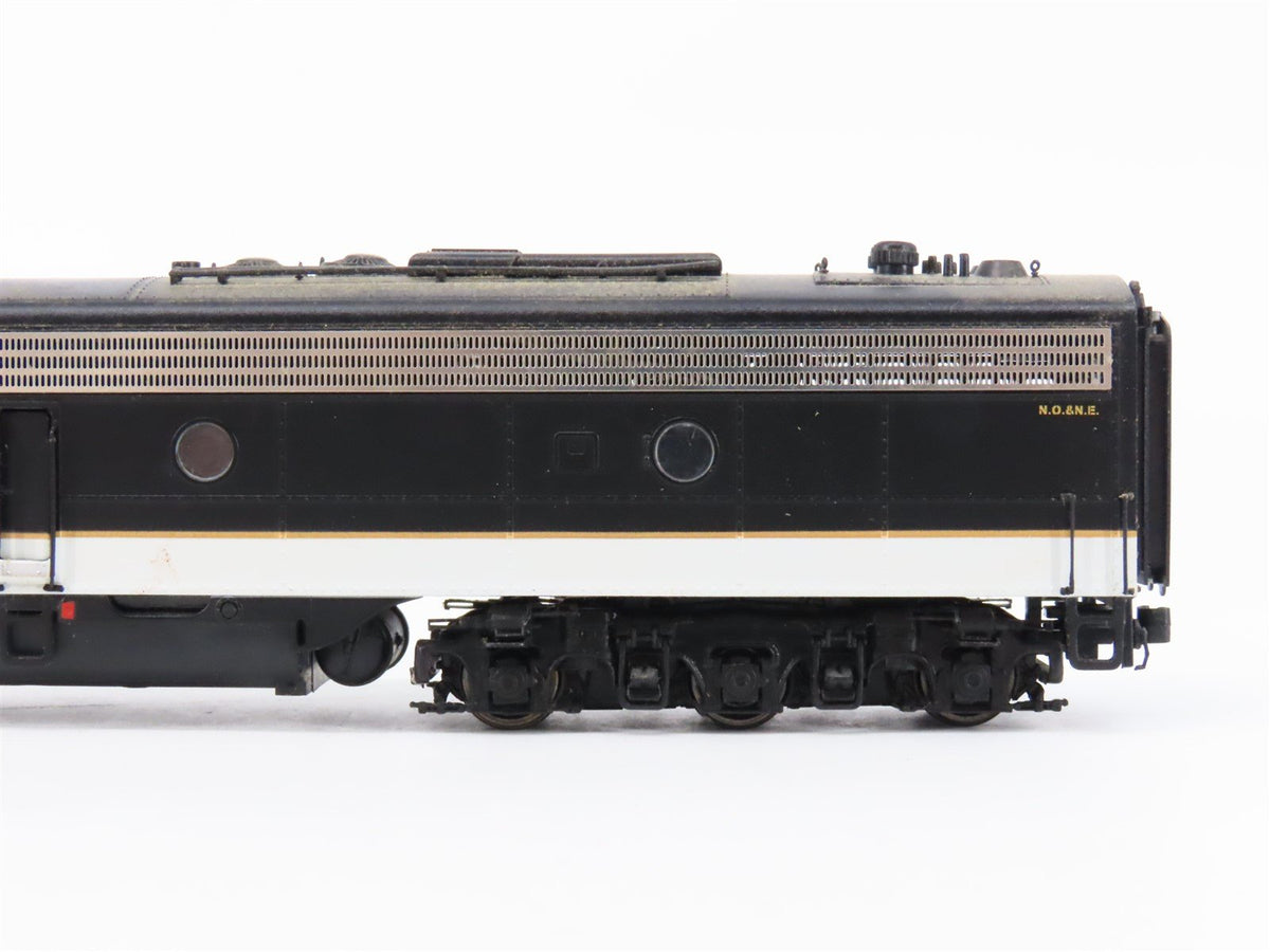 HO Scale Proto 2000 21011 Southern E8/9A Diesel Locomotive #6910