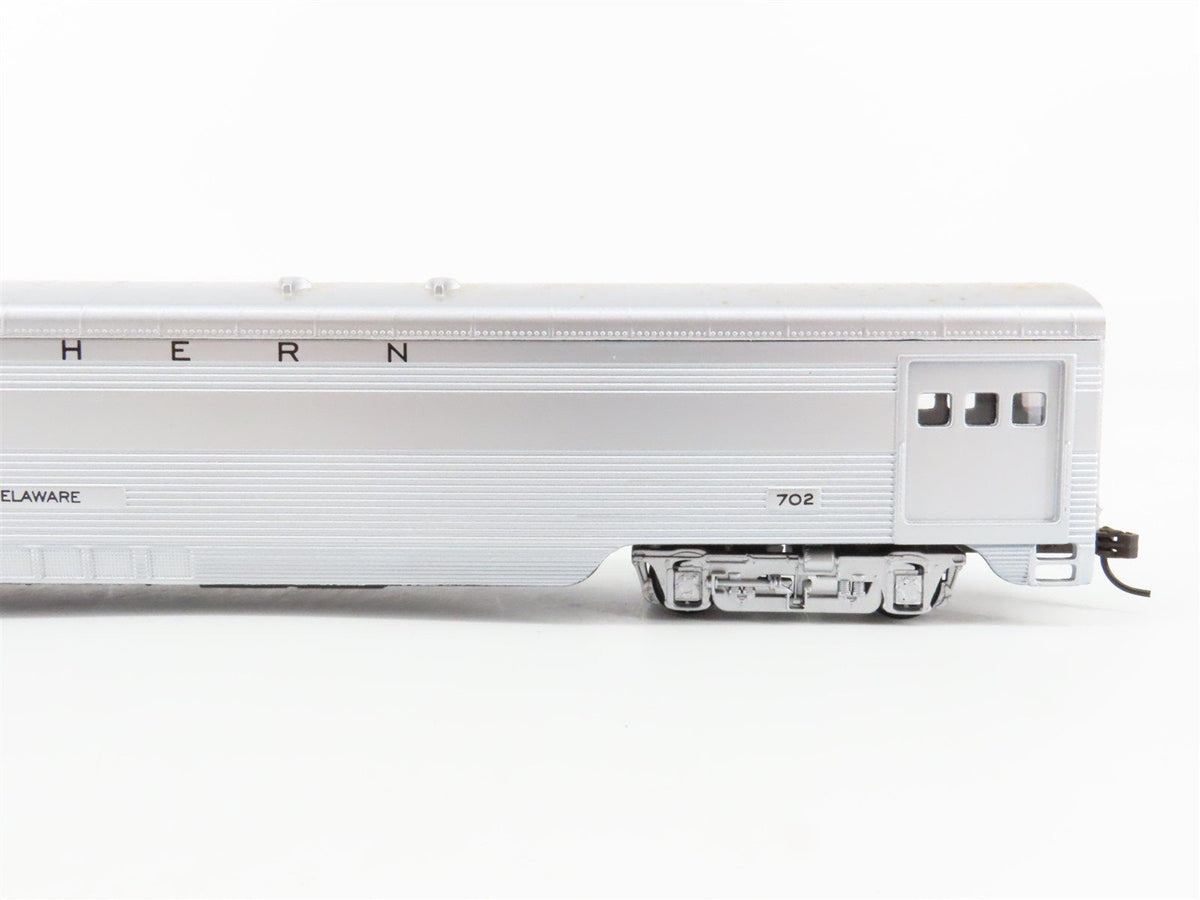 HO Scale IHC 47944 SOU Southern Railway Combine Passenger #702 &quot;Delaware&quot;