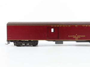 HO Scale IHC 2658 N&W Norfolk & Western Powhatan Arrow Baggage Passenger #128