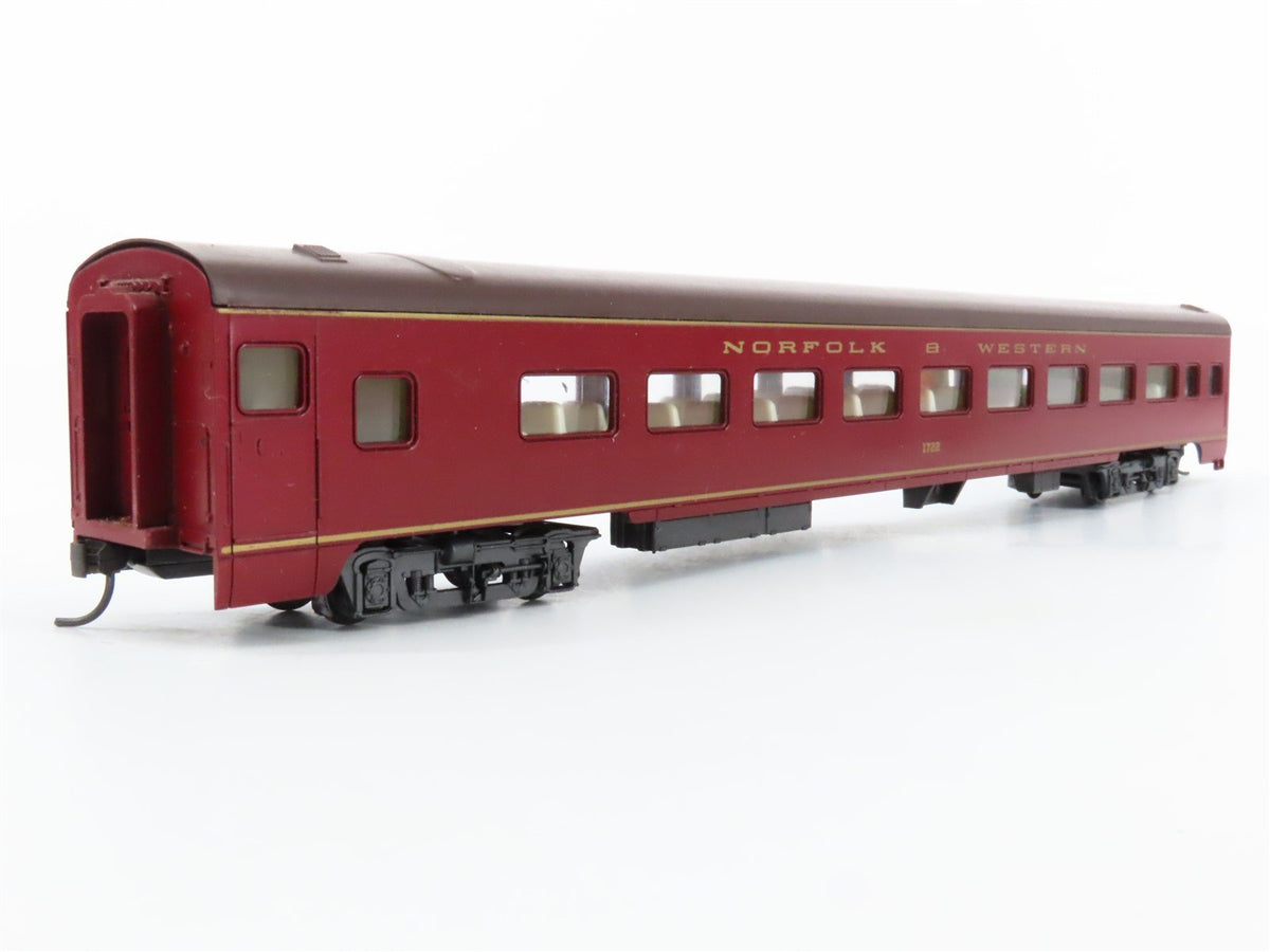 HO Scale IHC 2661 N&amp;W Norfolk &amp; Western Powhatan Arrow Coach Passenger #1722