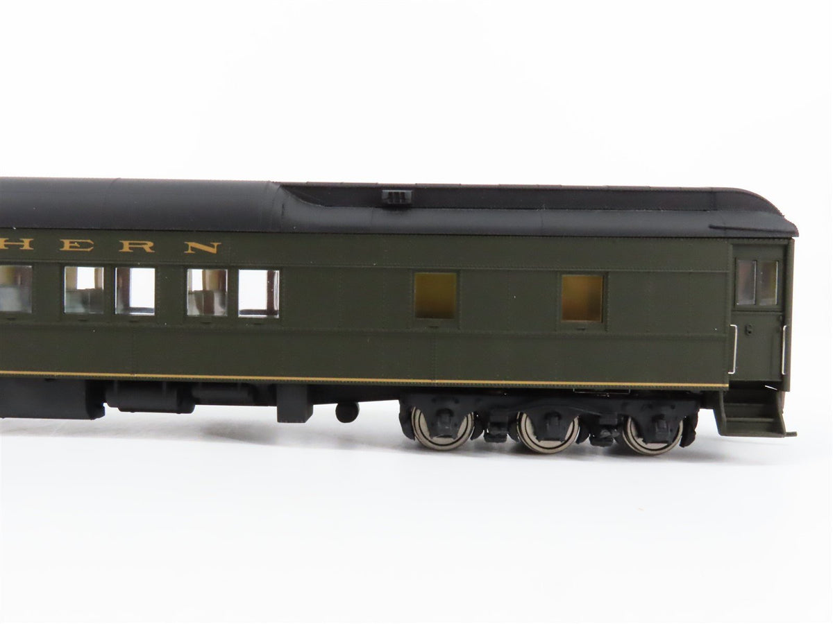 HO Scale Walthers 932-10019 SOU Southern Pullman Heavyweight Passenger Car