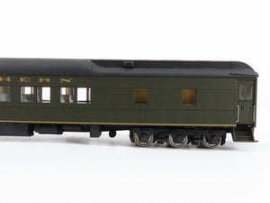 HO Scale Walthers 932-10019 SOU Southern Pullman Heavyweight Passenger Car