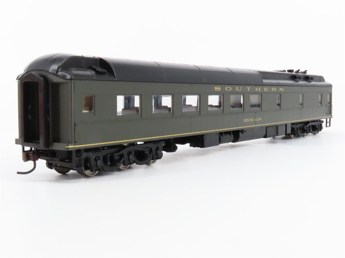 HO Scale Walthers 932-10164 SOU Southern Heavyweight Diner Passenger Car